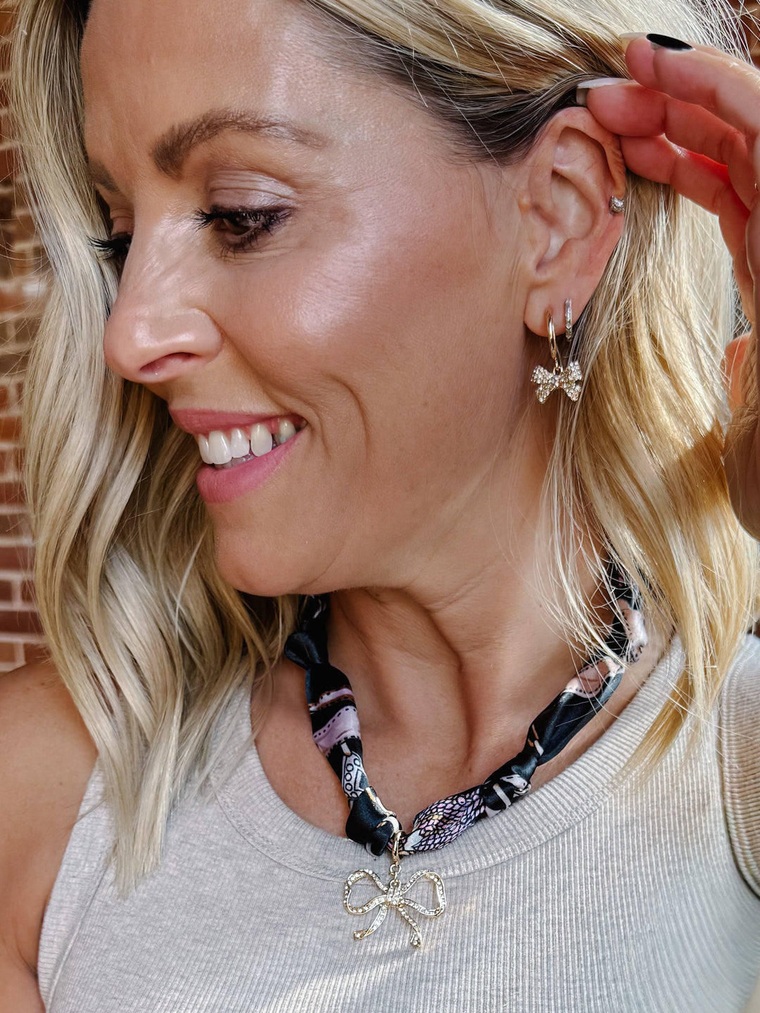 Knotted Chic Scarf Necklace with Bow Charm, Black