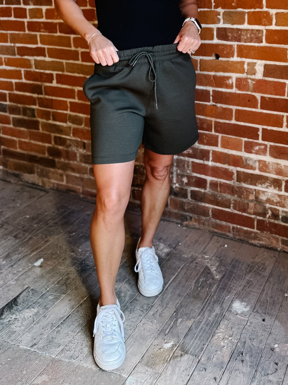Above the Bar Ponti Shorts, Olive