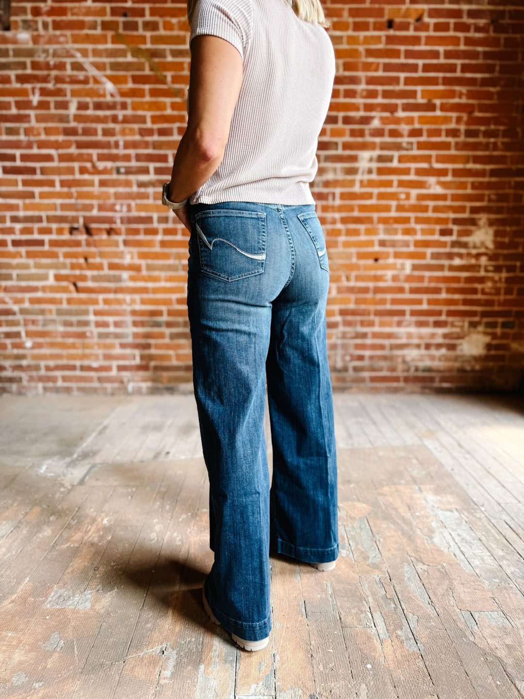 Ariat Rosalie Wide Leg Jeans