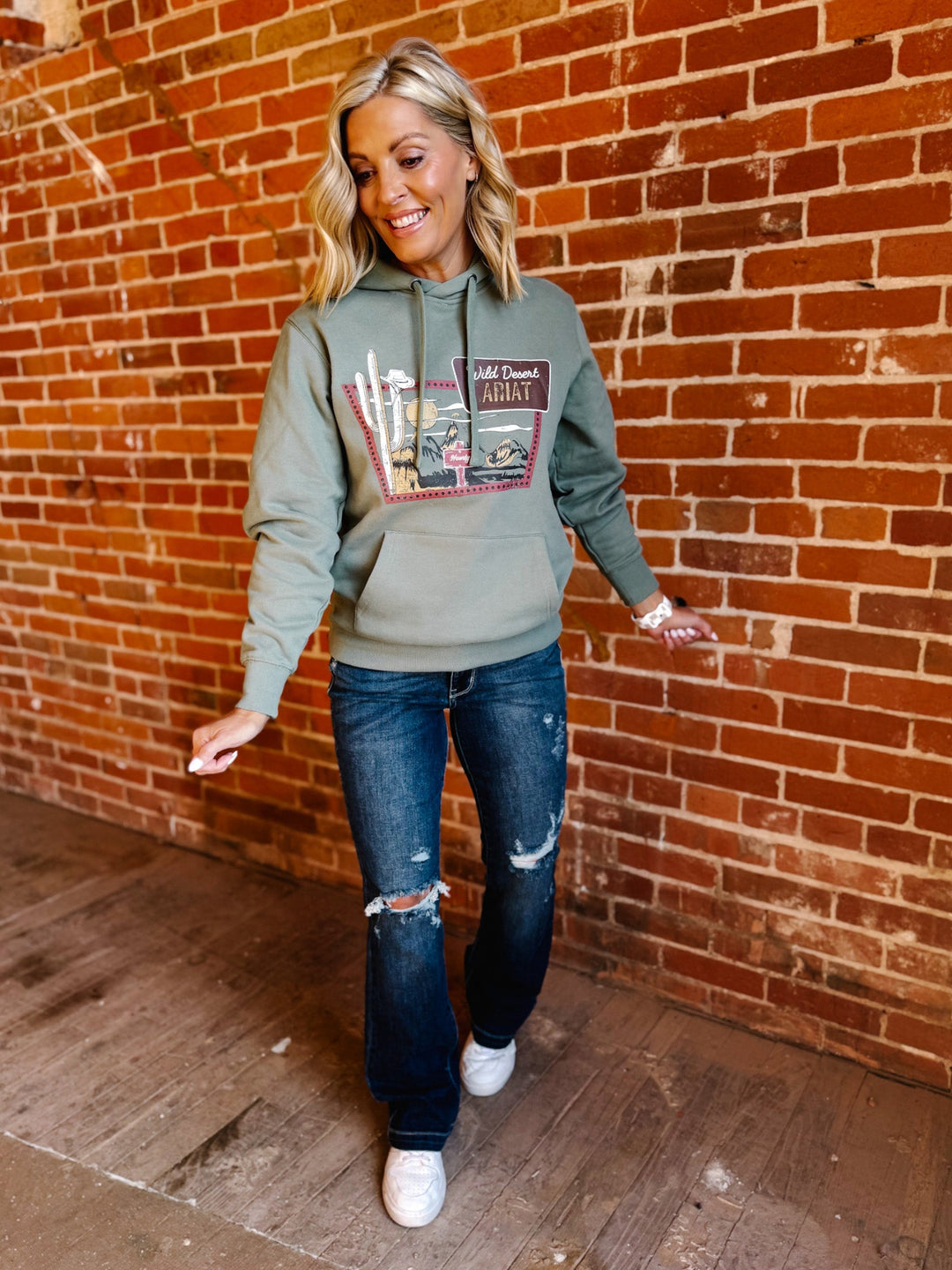 Ariat Women's Route 66 Hoodie, Sea Spray