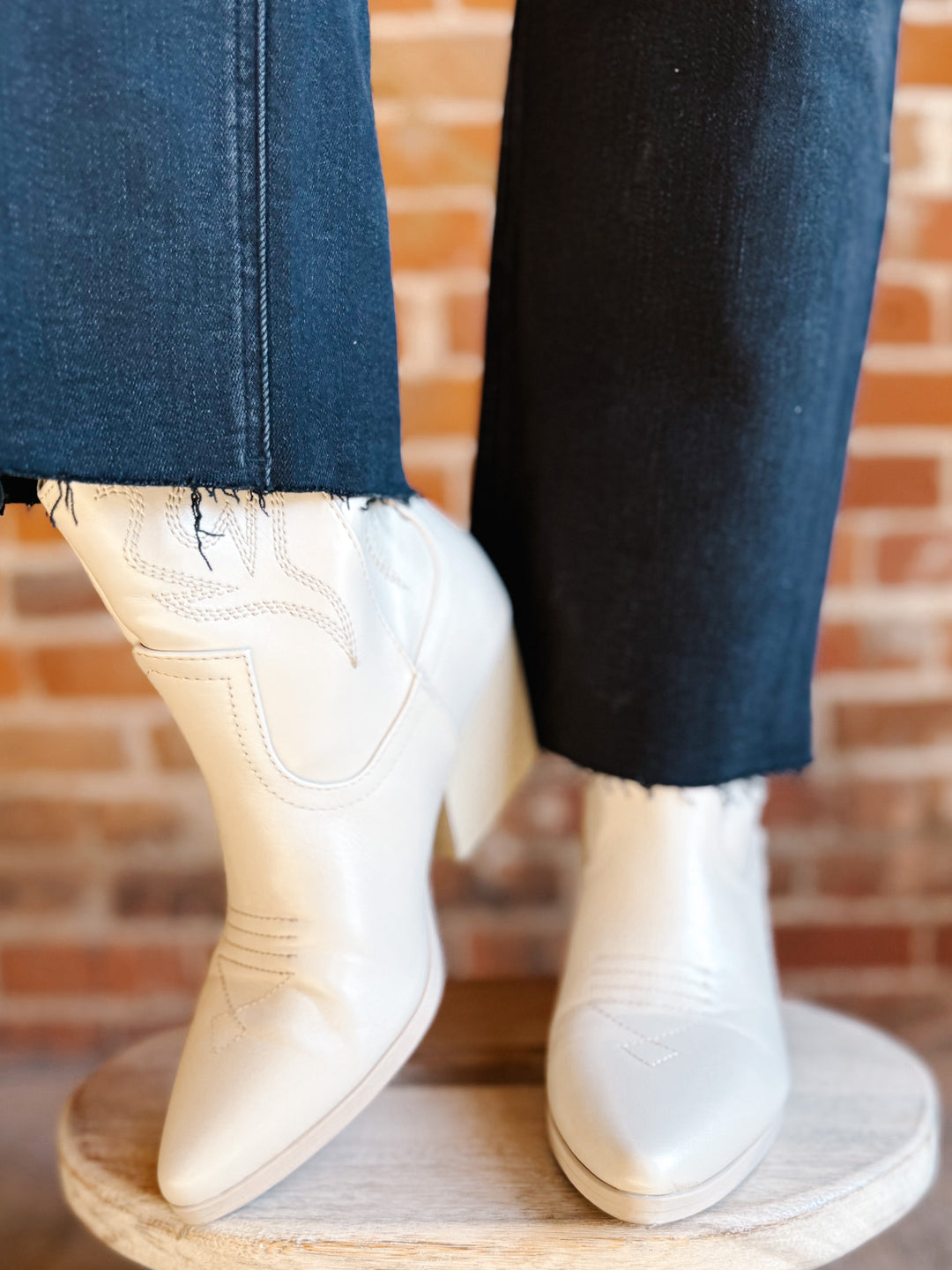 Blazing Short Boot, Bone