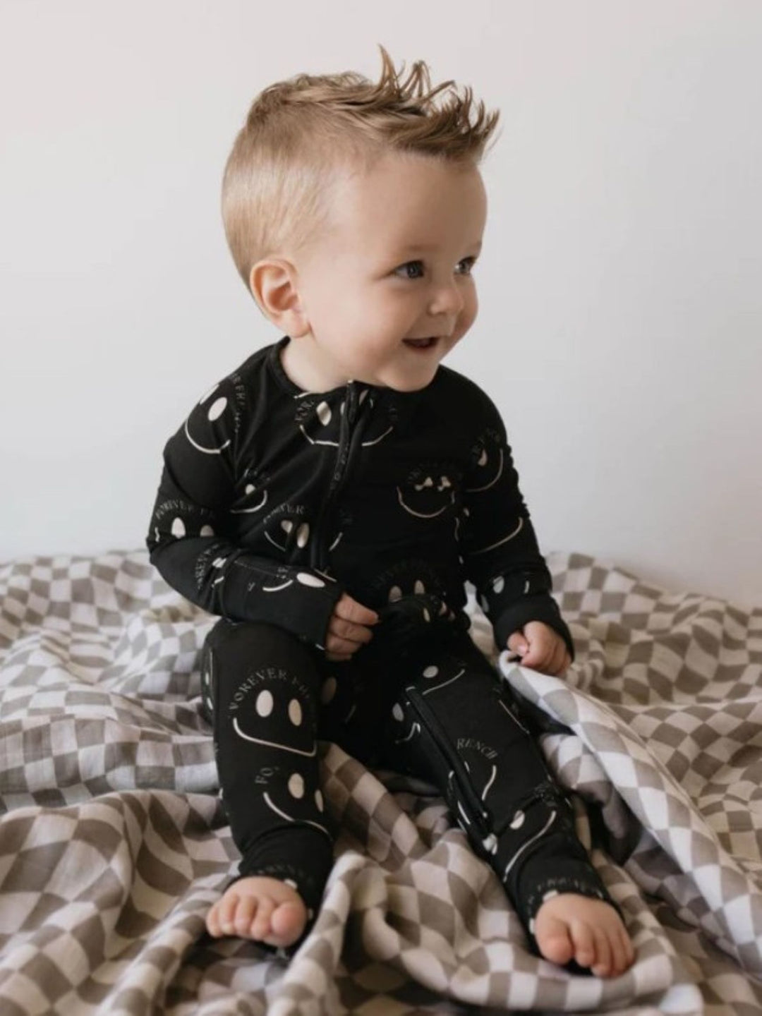 Forever French Baby Bamboo Zip Pajamas, Charcoal & White ff Smile