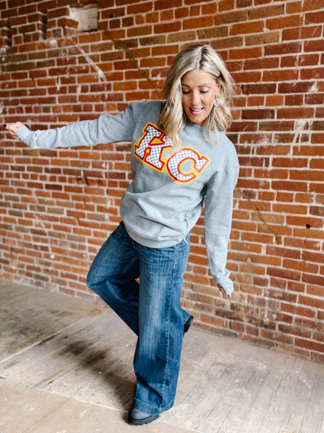 Checkered KC Graphic Sweatshirt, Heather Grey