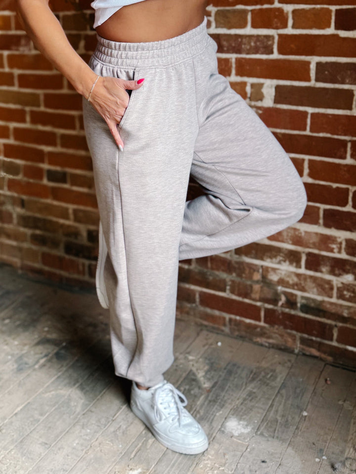 Cloud Nine Scuba Joggers, Heather Taupe