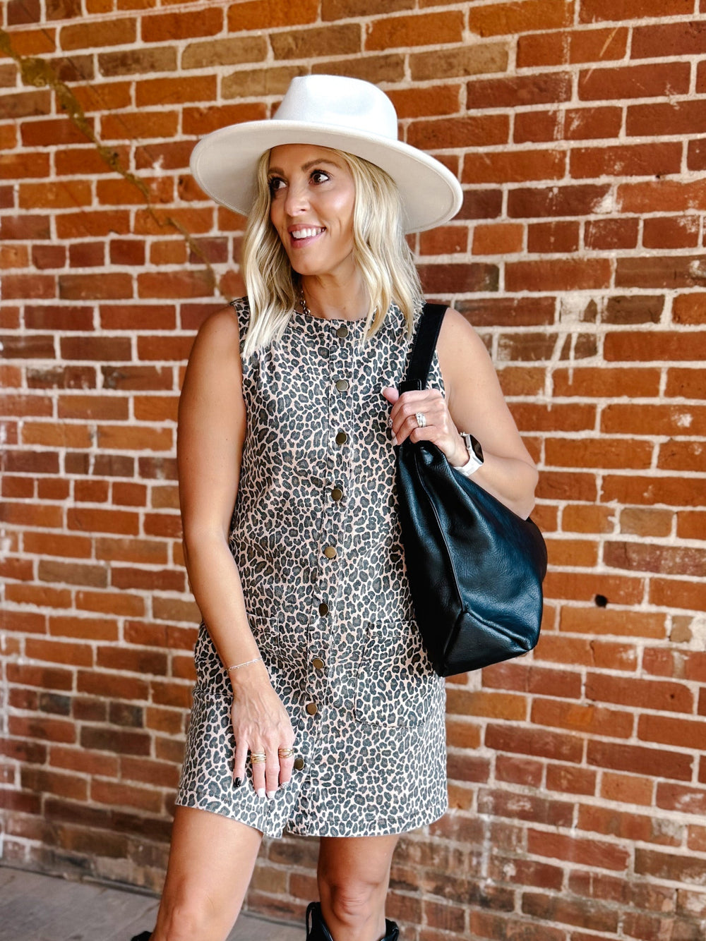 Curb Appeal Chain Link Wide Brim Hat, Ivory