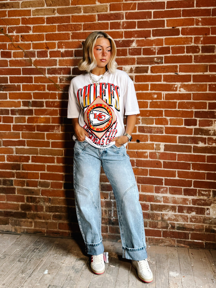 Curveball Barrel Jeans