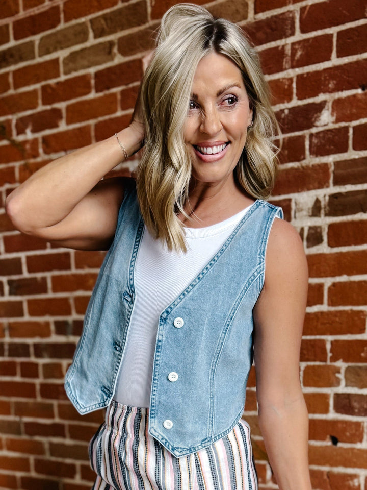 Denim Daze Vest, Light Wash