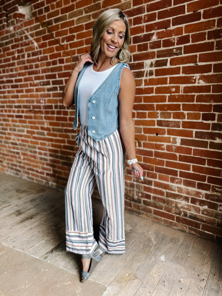 Denim Daze Vest, Light Wash