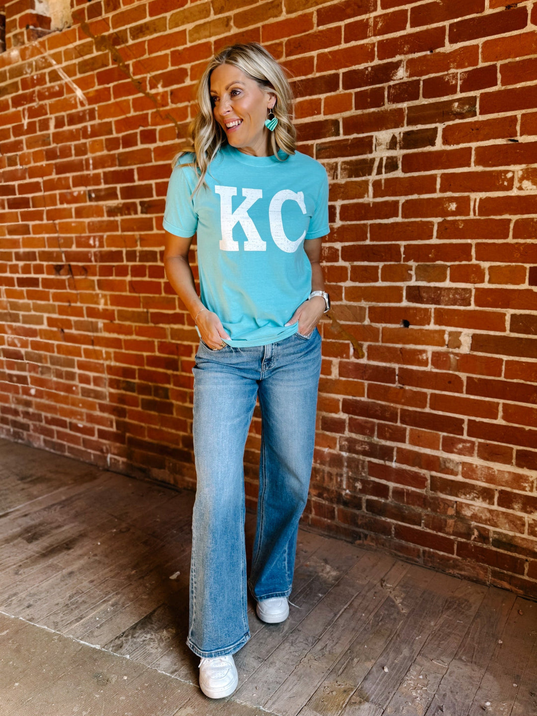 Distressed KC Crewneck Short Sleeve Tee, Lagoon