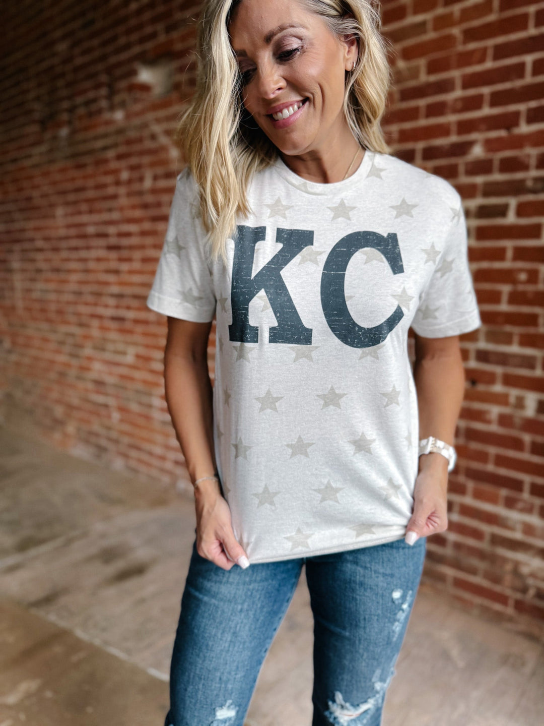 Distressed KC Star Print Graphic Tee, Natural Heather