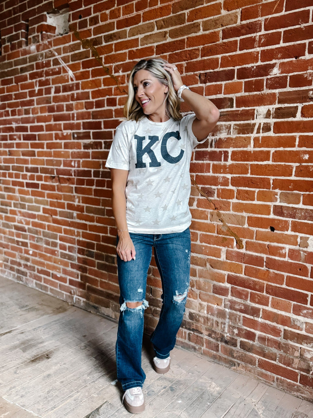 Distressed KC Star Print Graphic Tee, Natural Heather