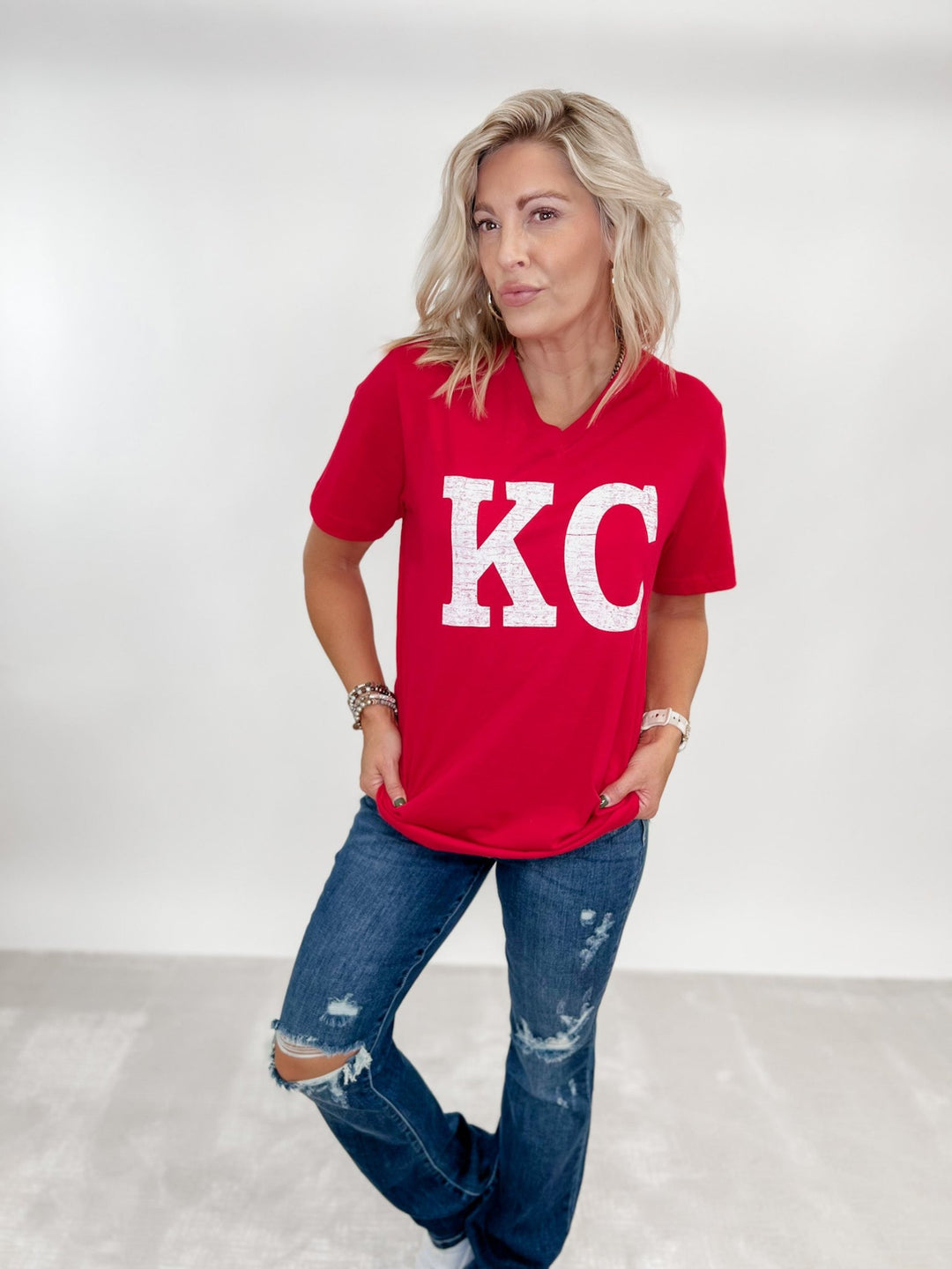 Distressed KC V-Neck Graphic Tee, Red