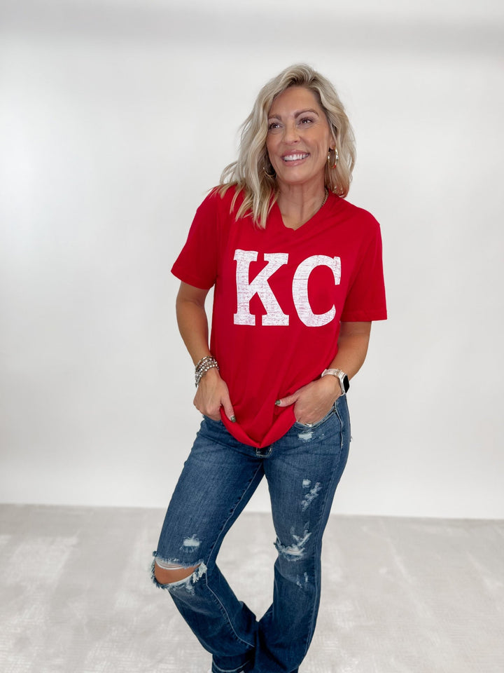 Distressed KC V-Neck Graphic Tee, Red