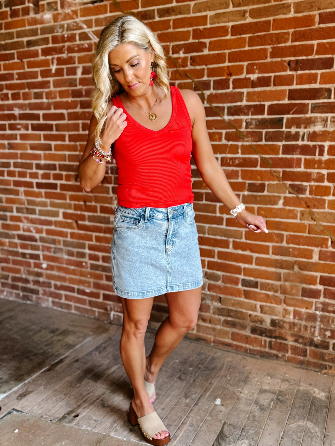 Dual Mood Reversible Ribbed Tank, Red