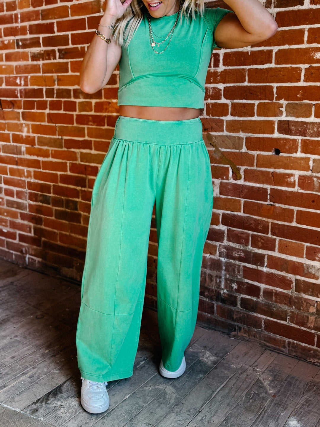 Everyday Flow Wide Leg Pants, Kelly Green