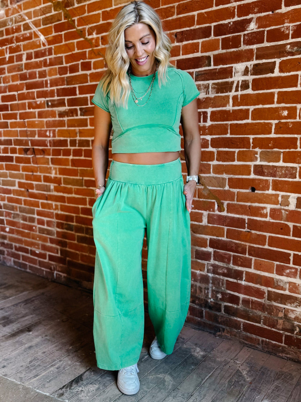 Everyday Flow Wide Leg Pants, Kelly Green