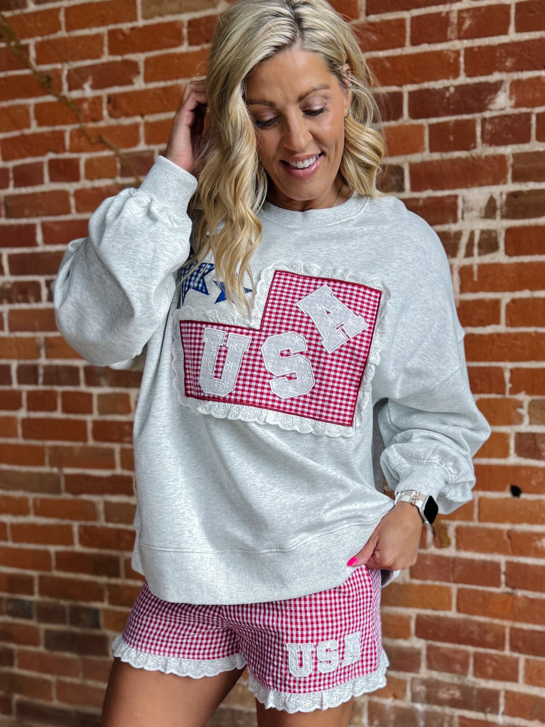 Gingham Charm USA Sweatshirt, Heather Grey