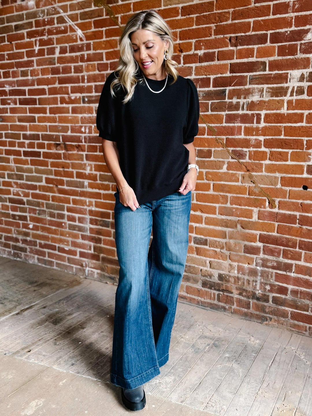 Good Vibrations Cloudy Knit Puff Sleeve Top, Black