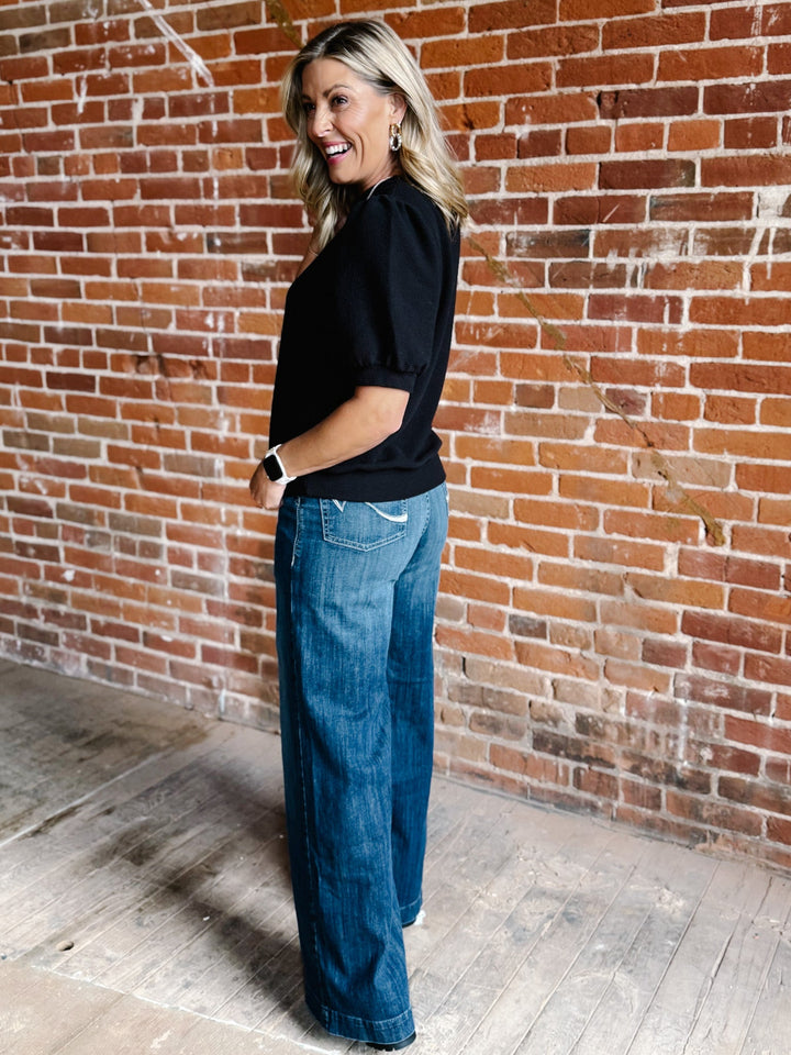 Good Vibrations Cloudy Knit Puff Sleeve Top, Black