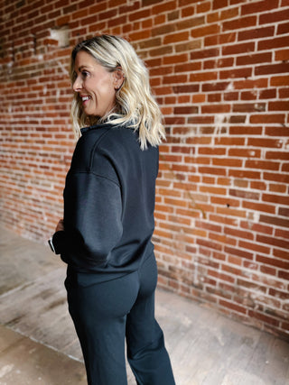 Halo Quarter Zip Pullover, Black