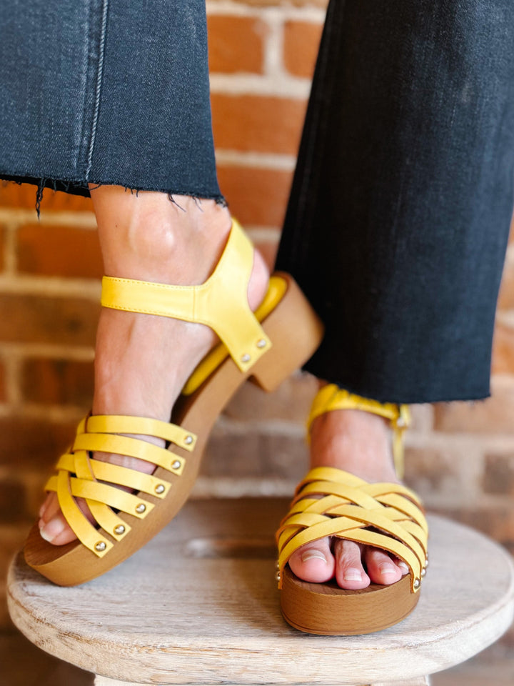 Helsinki Summer Sandal, Yellow