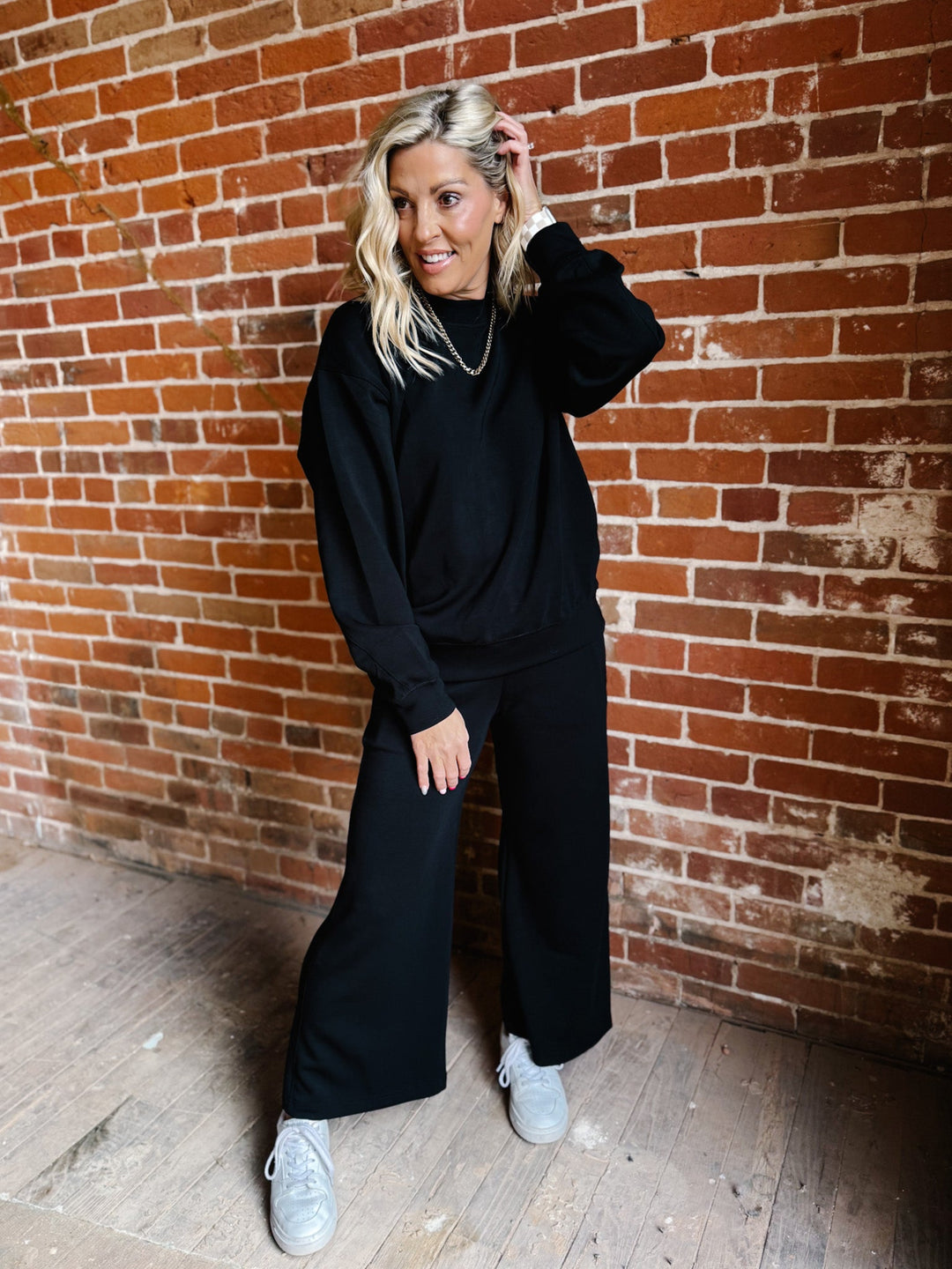 I Feel Good Scuba Pullover, Black