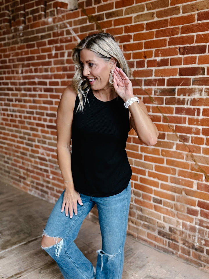 Kalie Oval Chain and Metal Earrings, Gold