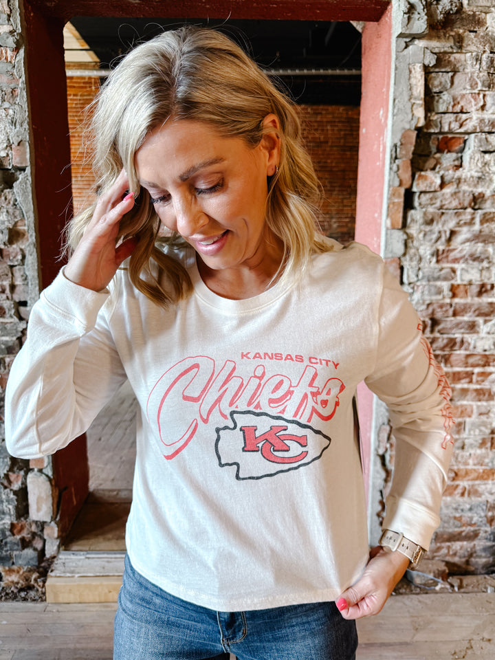 Kansas City Chiefs Touchdown Long Sleeve Cropped Tee, White