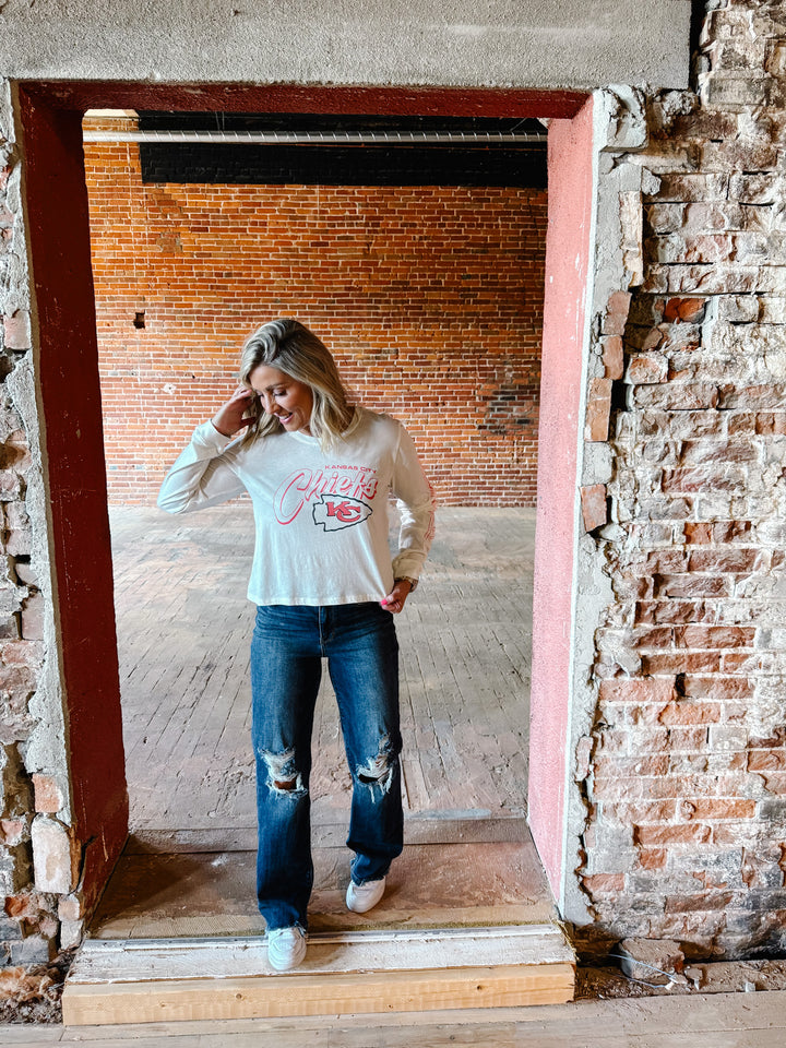 Kansas City Chiefs Touchdown Long Sleeve Cropped Tee, White