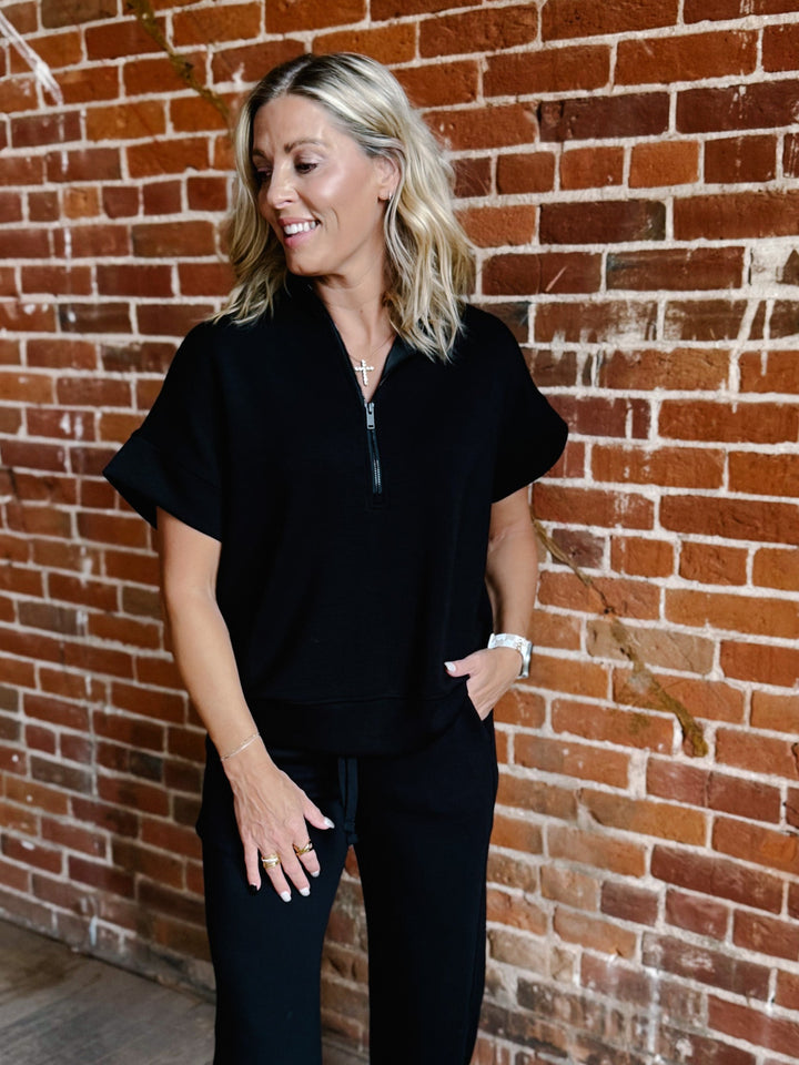 Luxe Breeze Scuba Top, Black