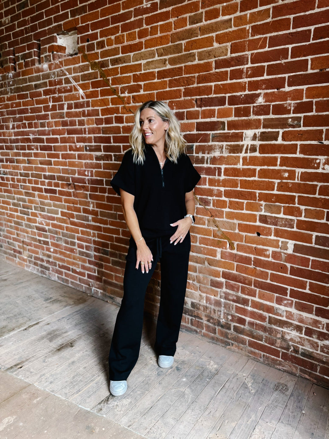 Luxe Breeze Scuba Top, Black