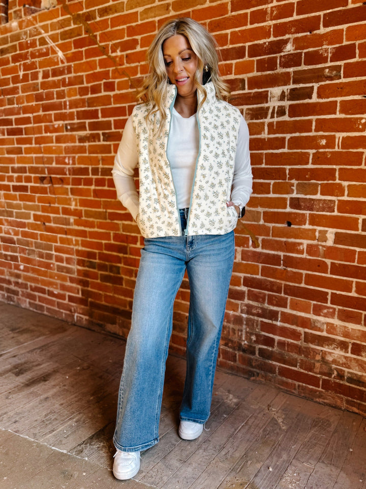 Meadow Mornings Floral Puffer Vest, Cream