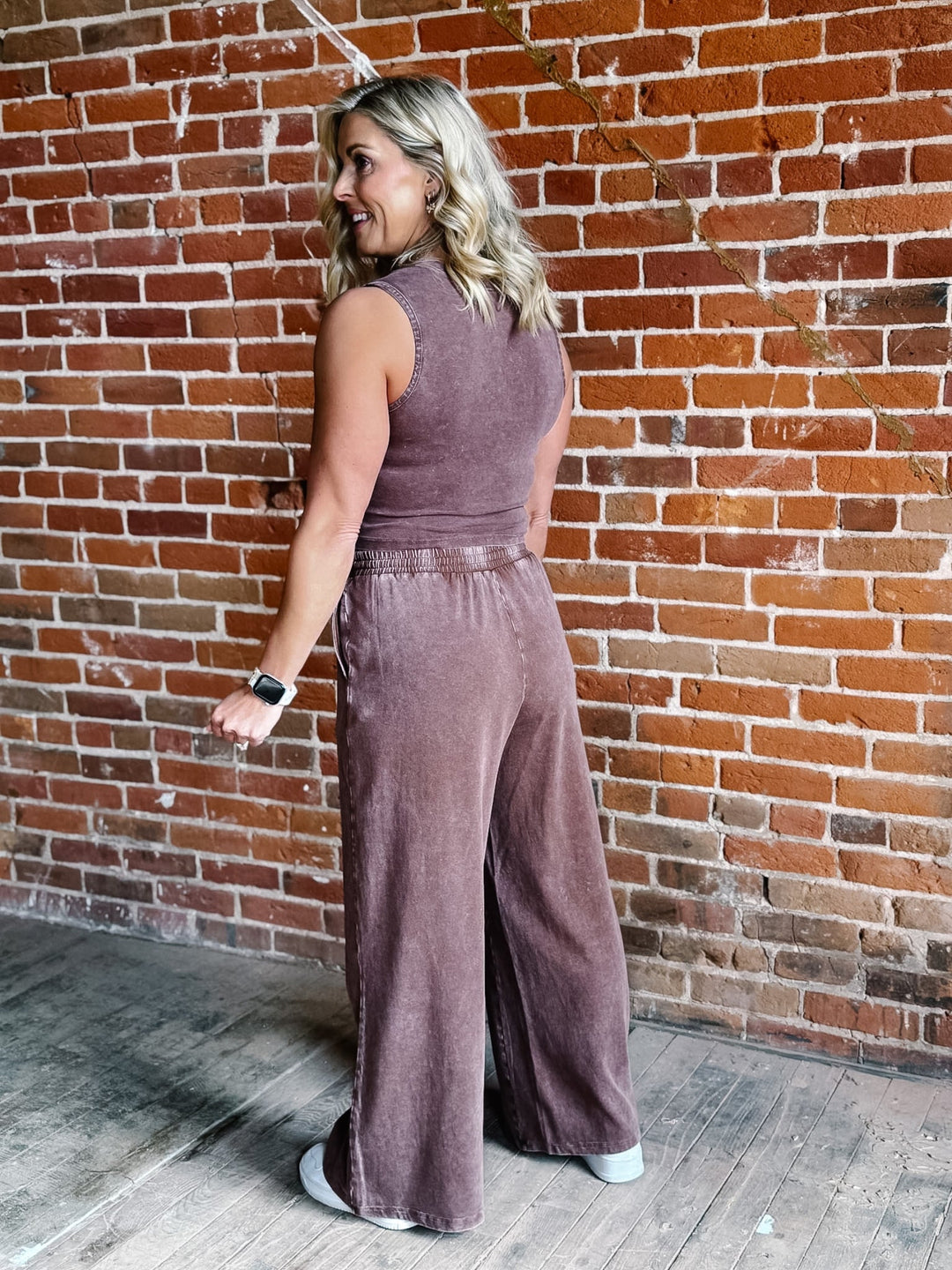 Mineral Mood Two Piece Set, Chocolate