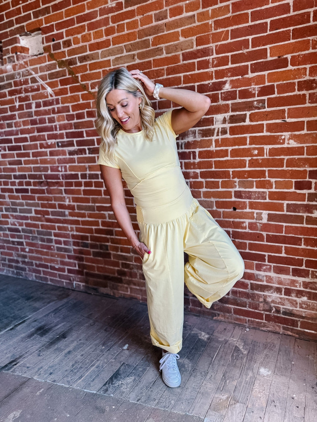 Mineral Motion Cropped Tee, Butter Yellow