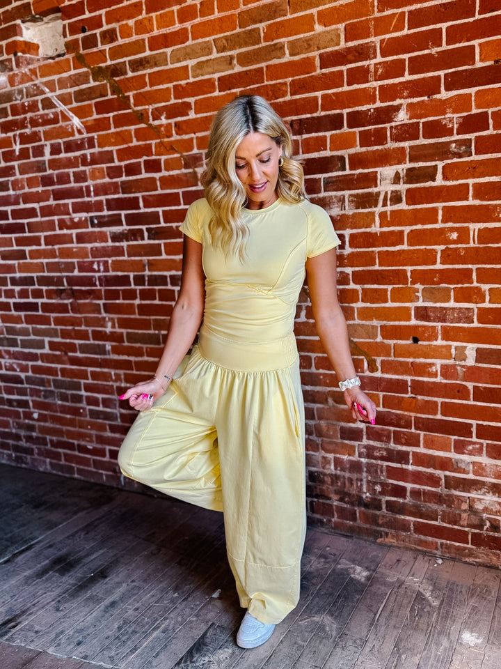 Mineral Motion Cropped Tee, Butter Yellow