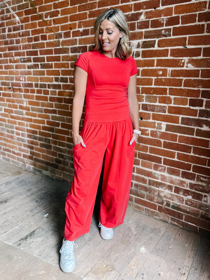 Mineral Motion Cropped Tee, Red