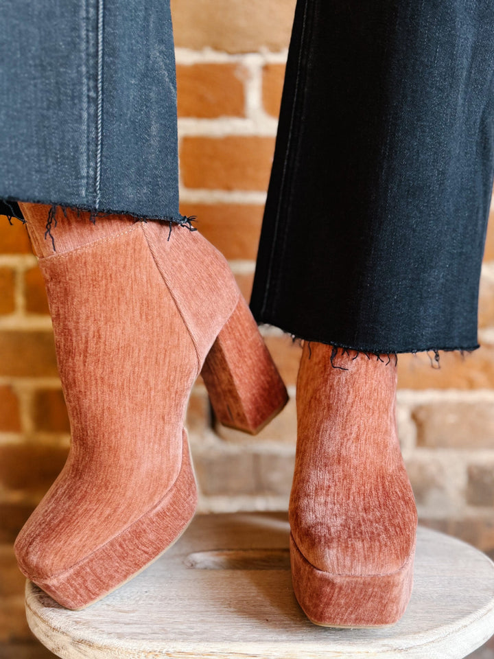 Nora Velvet Platform Boot, Rose
