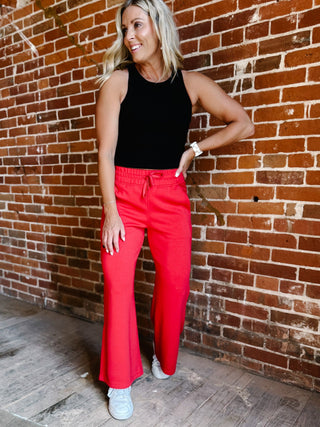 Off Duty Chic Cropped Pant, Red