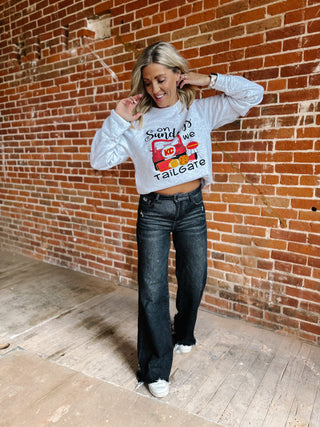 On Sundays We Tailgate Graphic Sweatshirt, Ash Grey