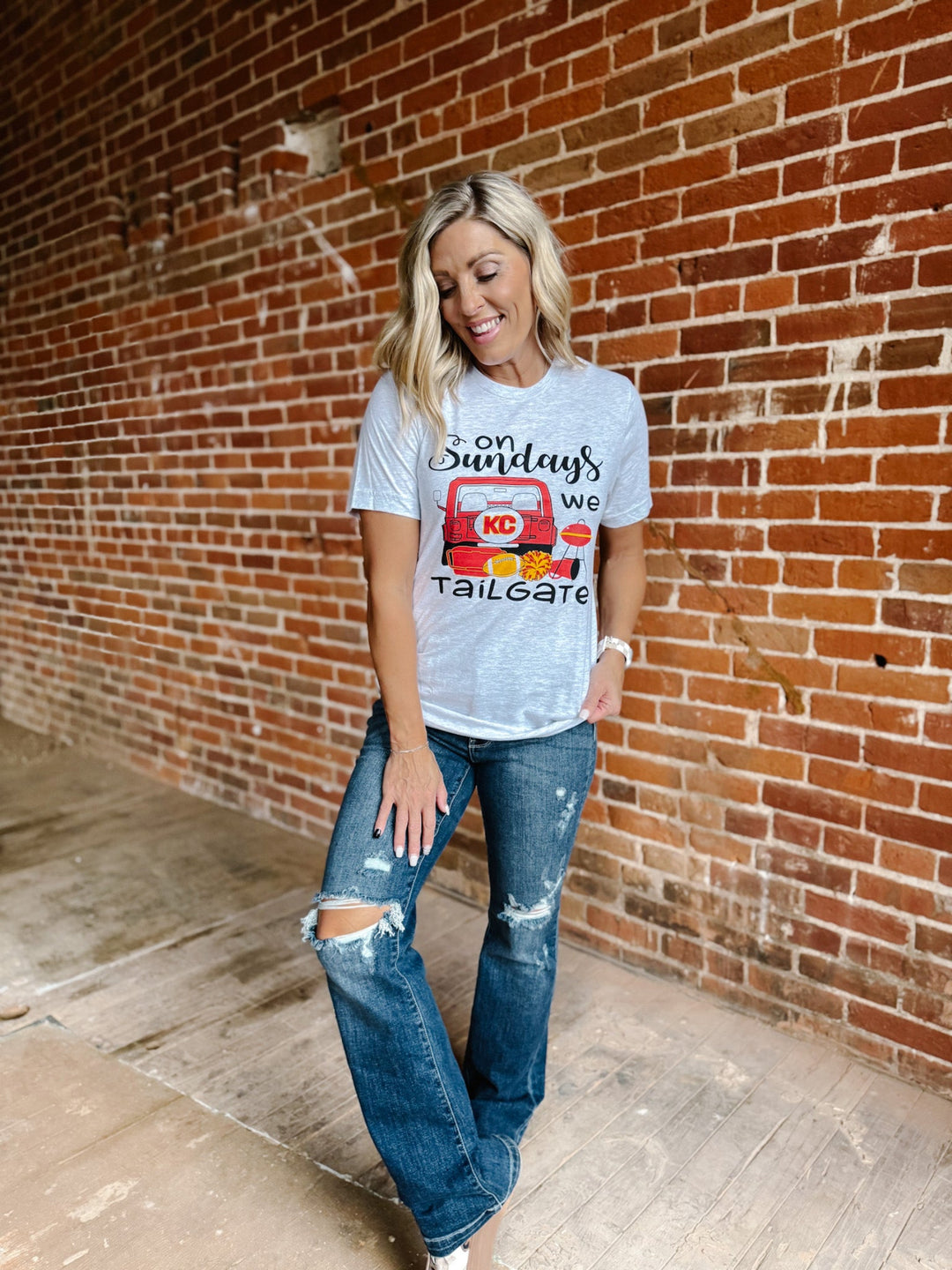 On Sundays We Tailgate Graphic Tee, Ash Grey