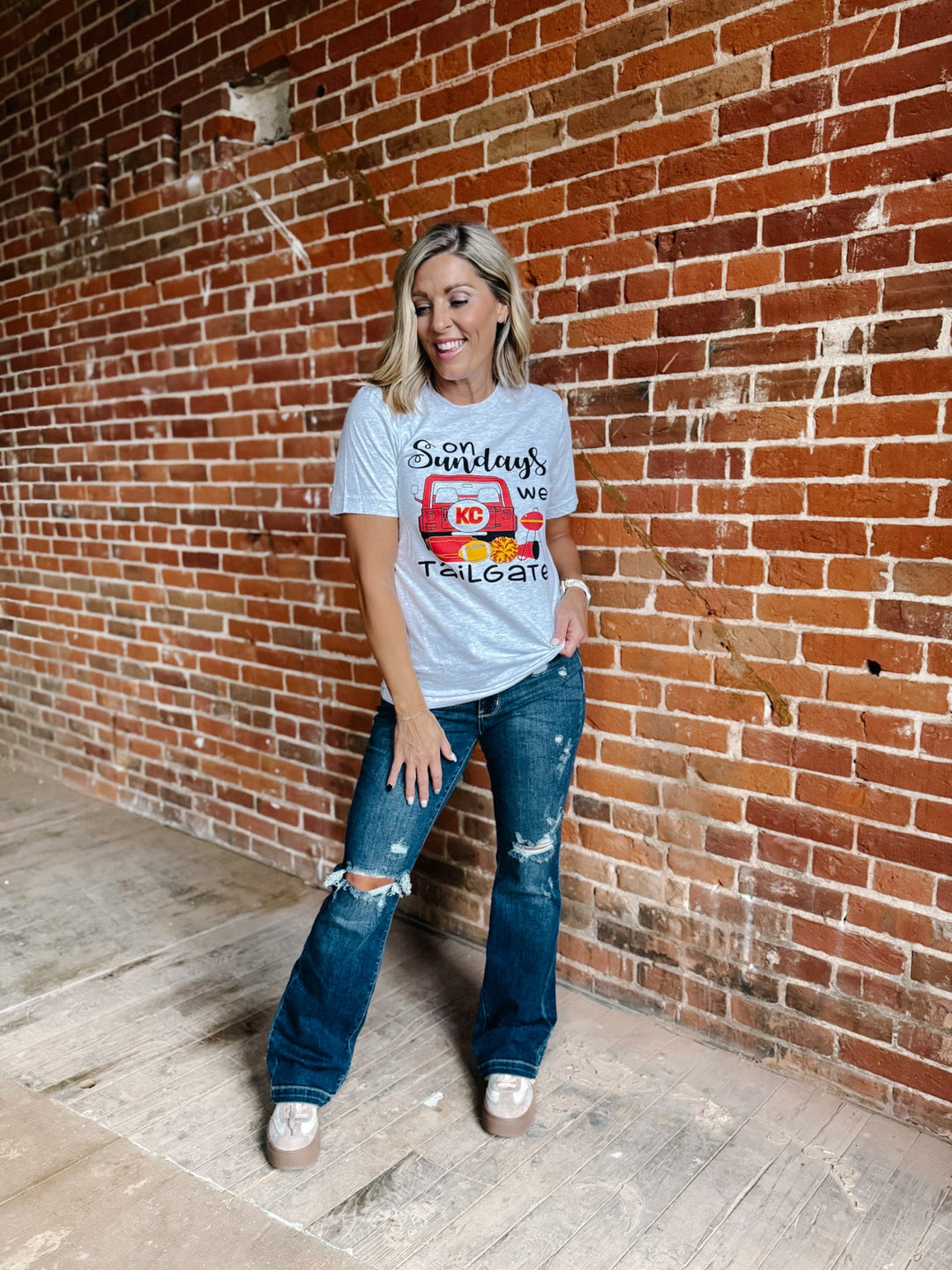 On Sundays We Tailgate Graphic Tee, Ash Grey