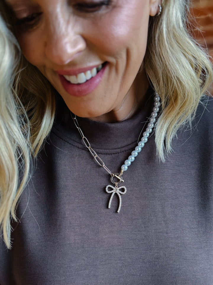 Pearl and Bow Necklace, Gold
