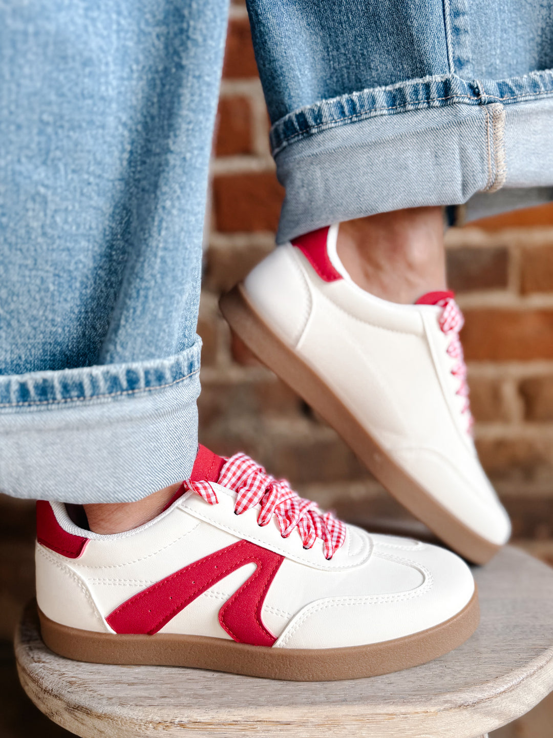 Retro 2 Sneaker, White/Red