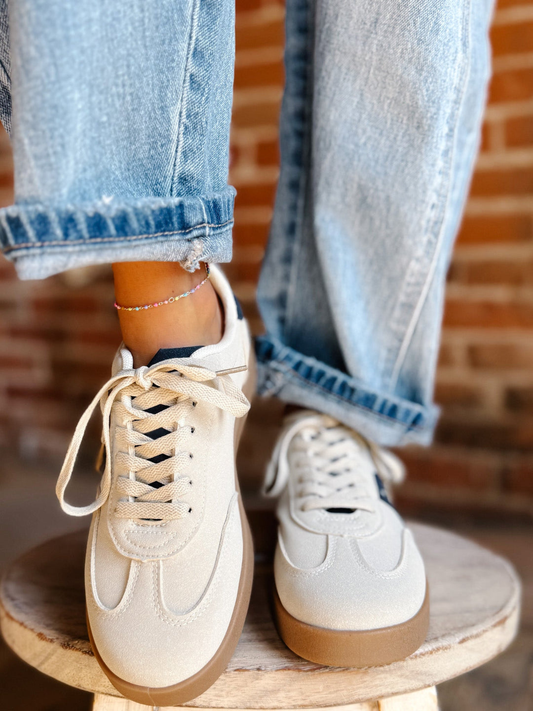 Retro Sneaker, Beige/Navy