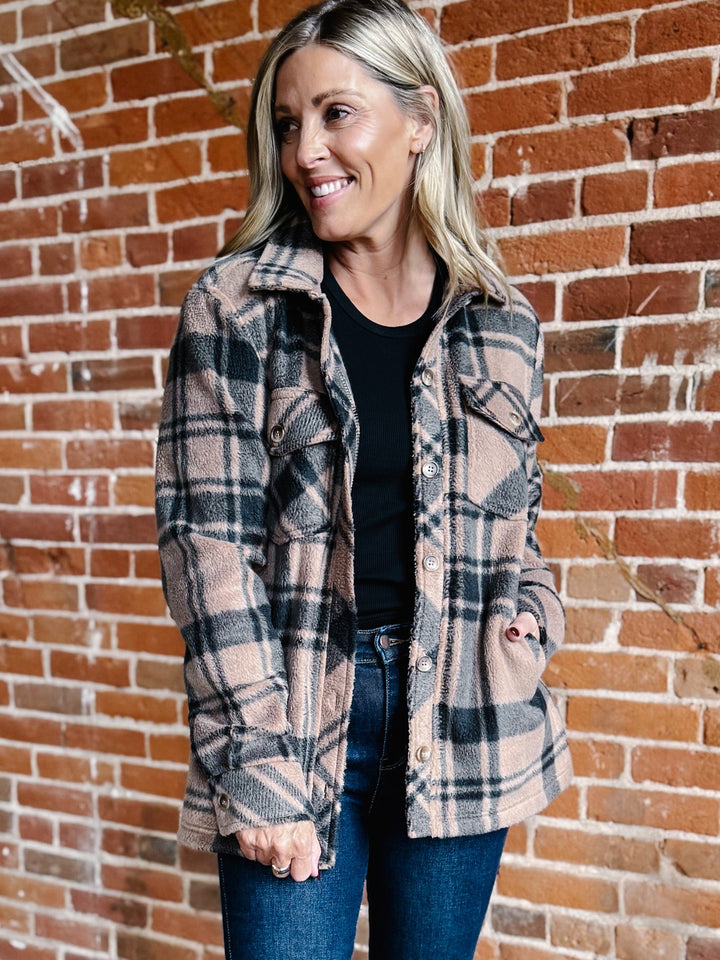 Santa Fe Fleece Plaid Jacket, Pecan/Black