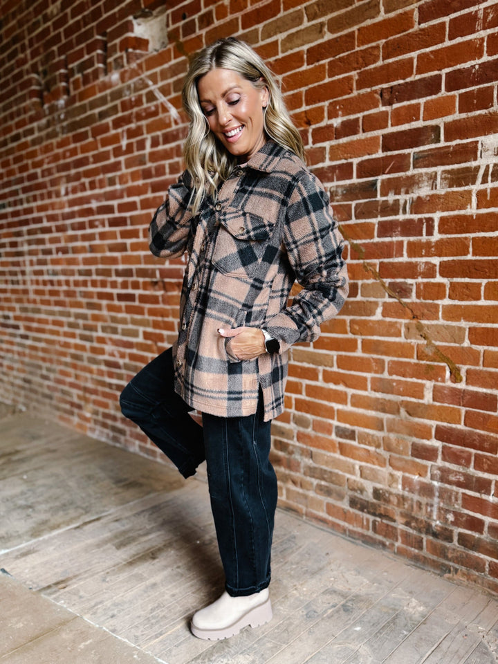 Santa Fe Fleece Plaid Jacket, Pecan/Black