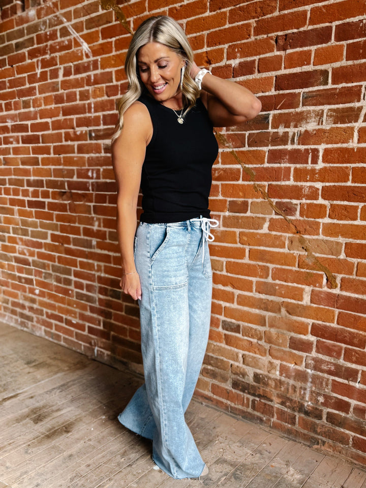 Skylar High Rise Wide Leg Jeans, Light Wash