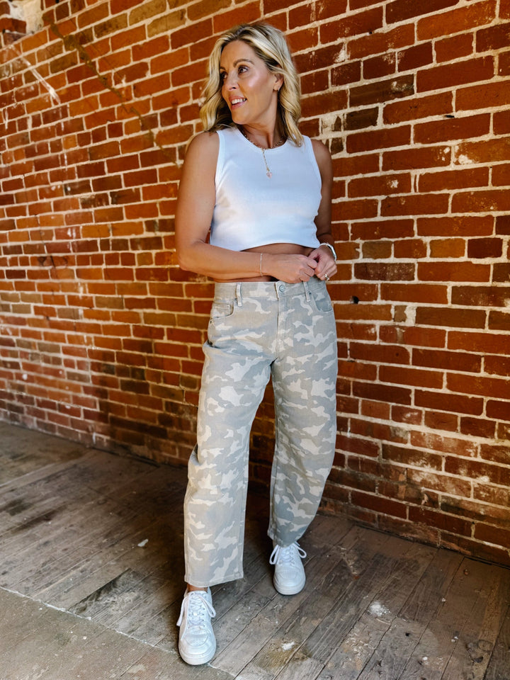 Soft Recon Camo Barrel Jeans