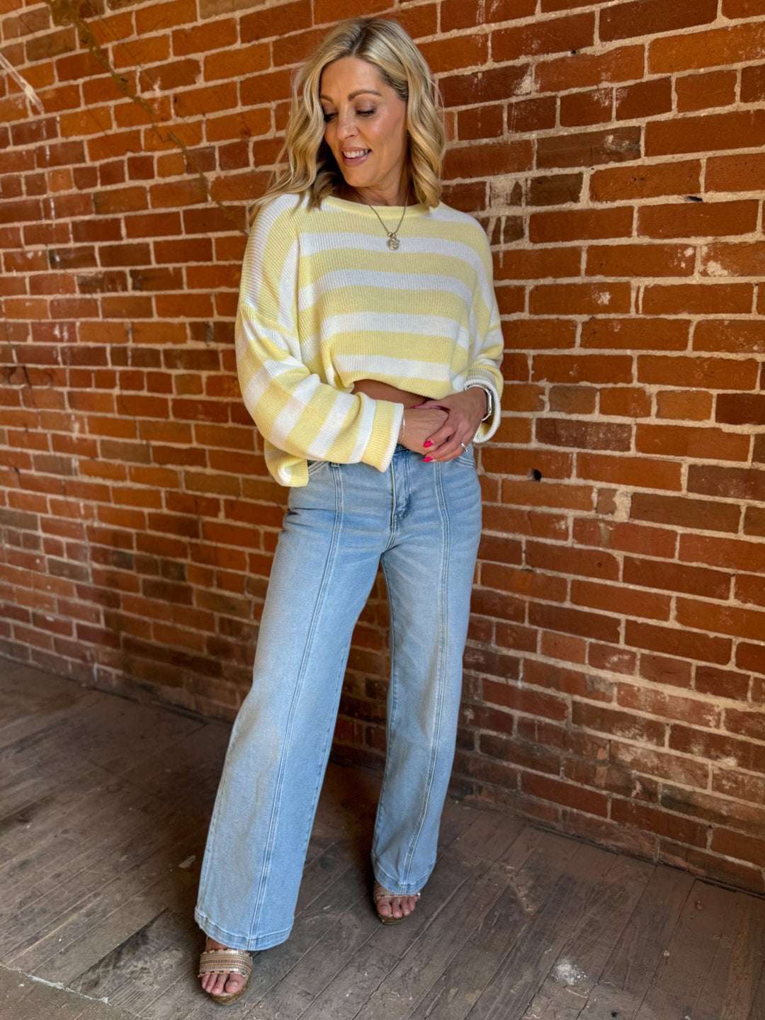 Straight to the Point Wide Leg Jeans, Light Wash