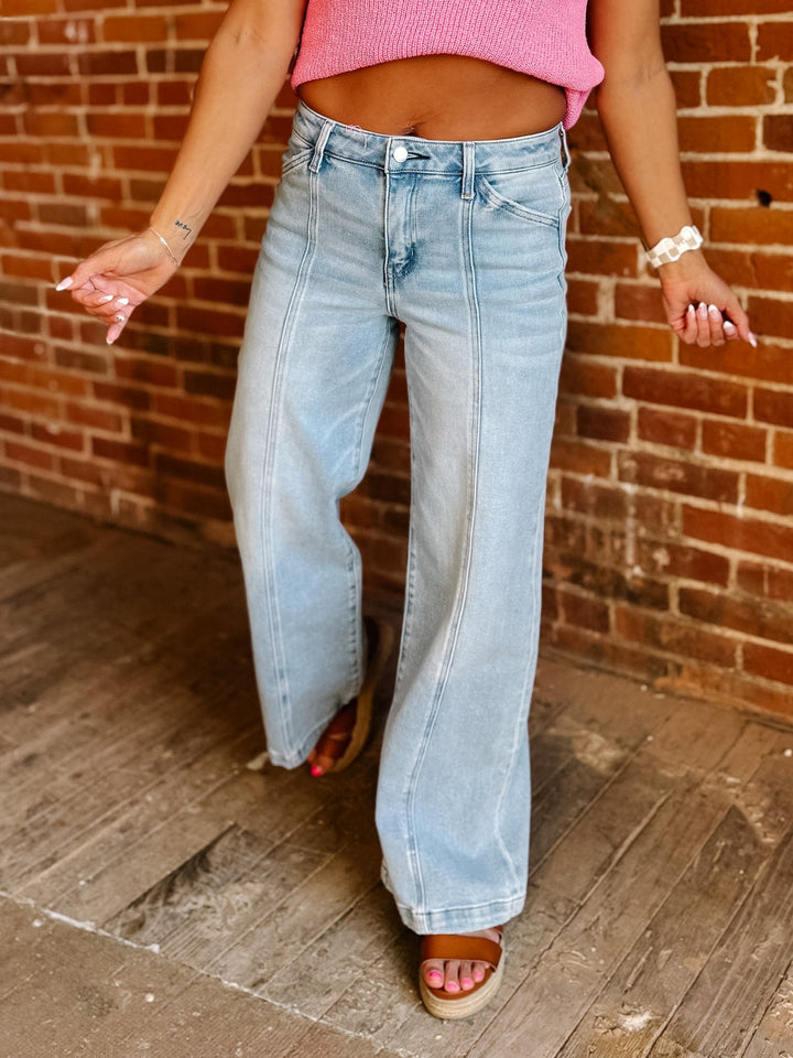 Straight to the Point Wide Leg Jeans, Light Wash